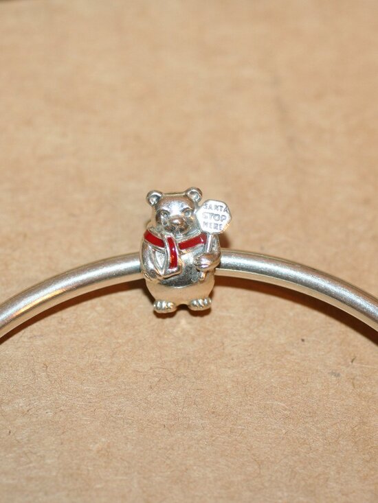 PANDORA LIMITED EDITION  Pandora Moments You Melt My Heart Sterling Bracelet w Holiday Bear Panda Charm